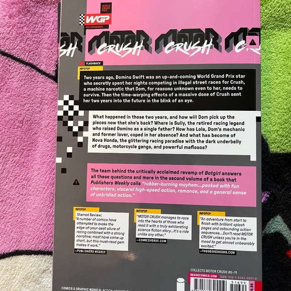 COMICS LOT 1- Vagrant Queen, Maneaters, Motor Crush 1 and 2 - Picture 5 of 5